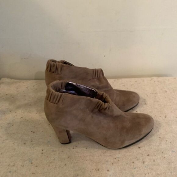 Sam Edelman Simone Suede Bootie size 7.5 - Picture 2 of 7